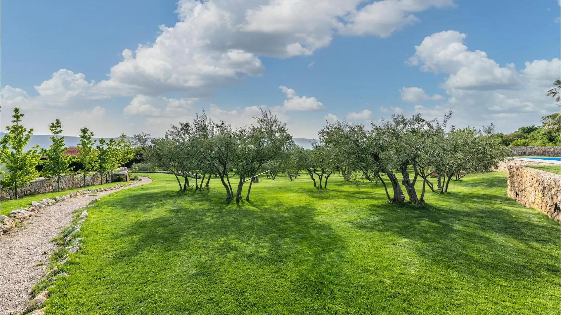 Holiday home Beautiful Home In Linardici With Kitchen Croatia